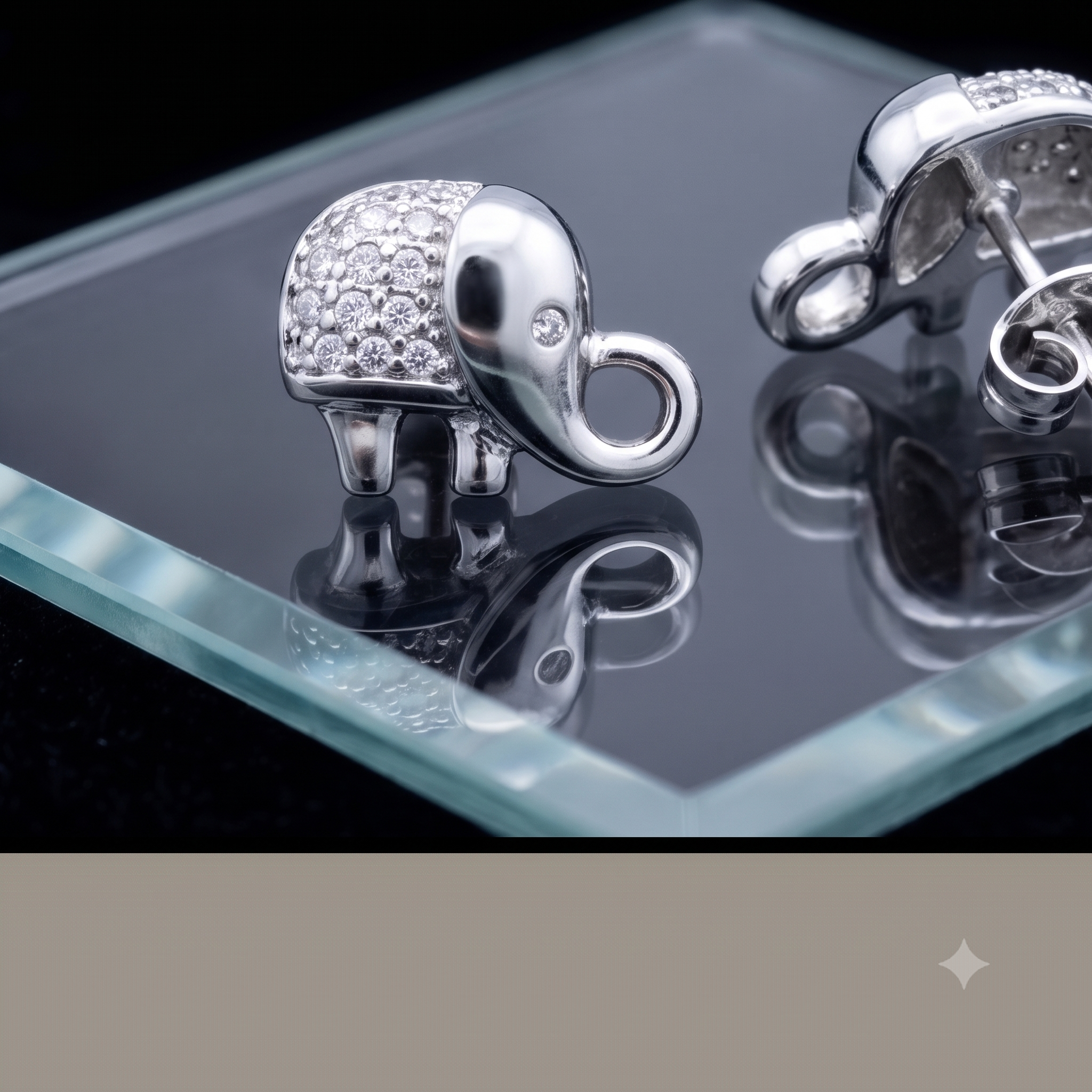 Silver Elephant Stud Earring